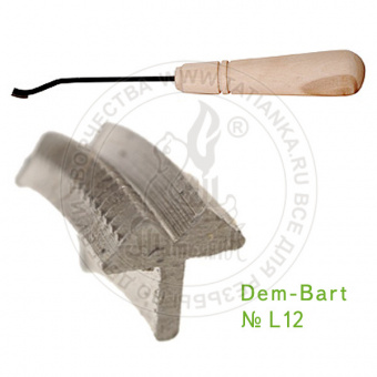 L-12 Резец насечка с деревянной ручкой Dem-Bart