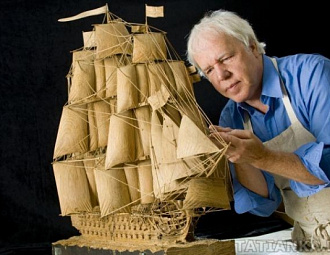 Резчик потратил 17 лет на создание модели корабля